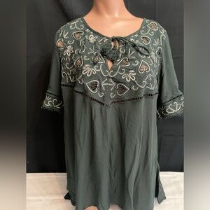 Cato Womens Dark Green Tie Front Blouse Short Sleeve Embroidered Gold Size M
